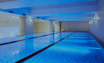 Days Hotel & Suites by Wyndham Incheon Airport pool